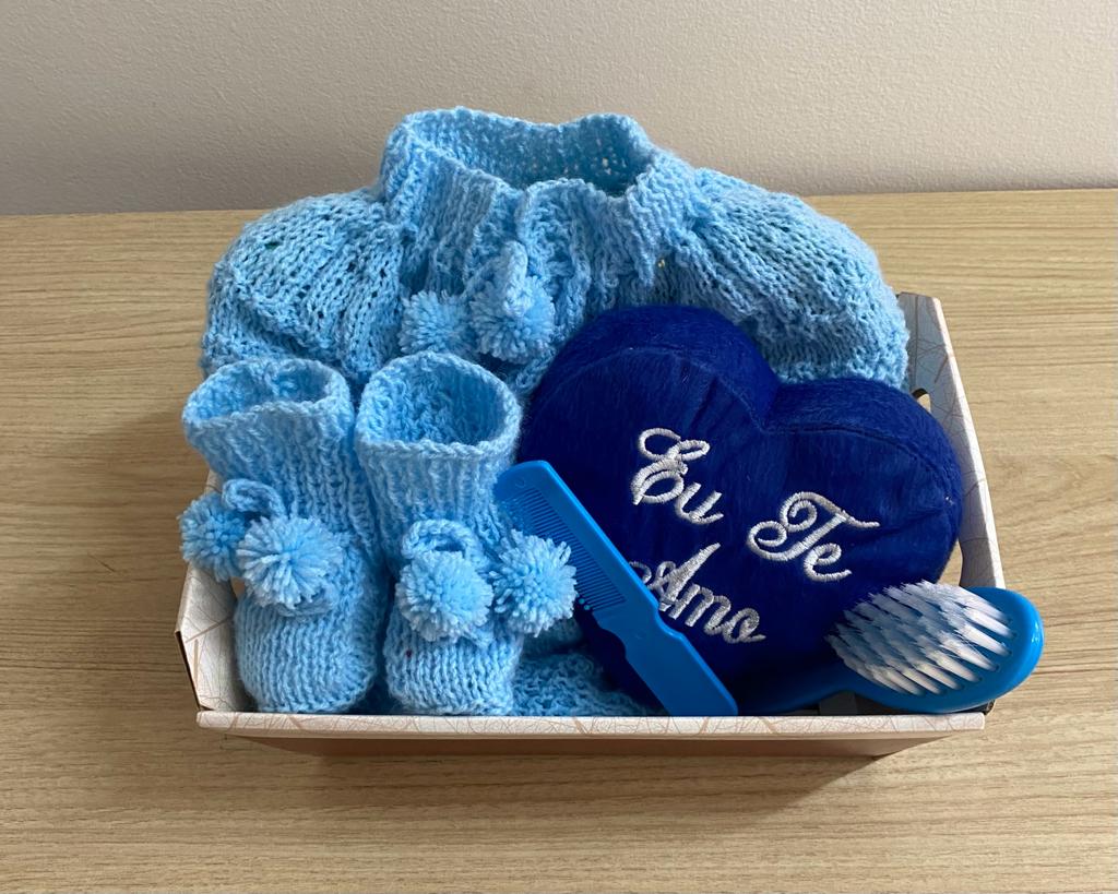 6587 Kit Casaquinho de lá feito a mão