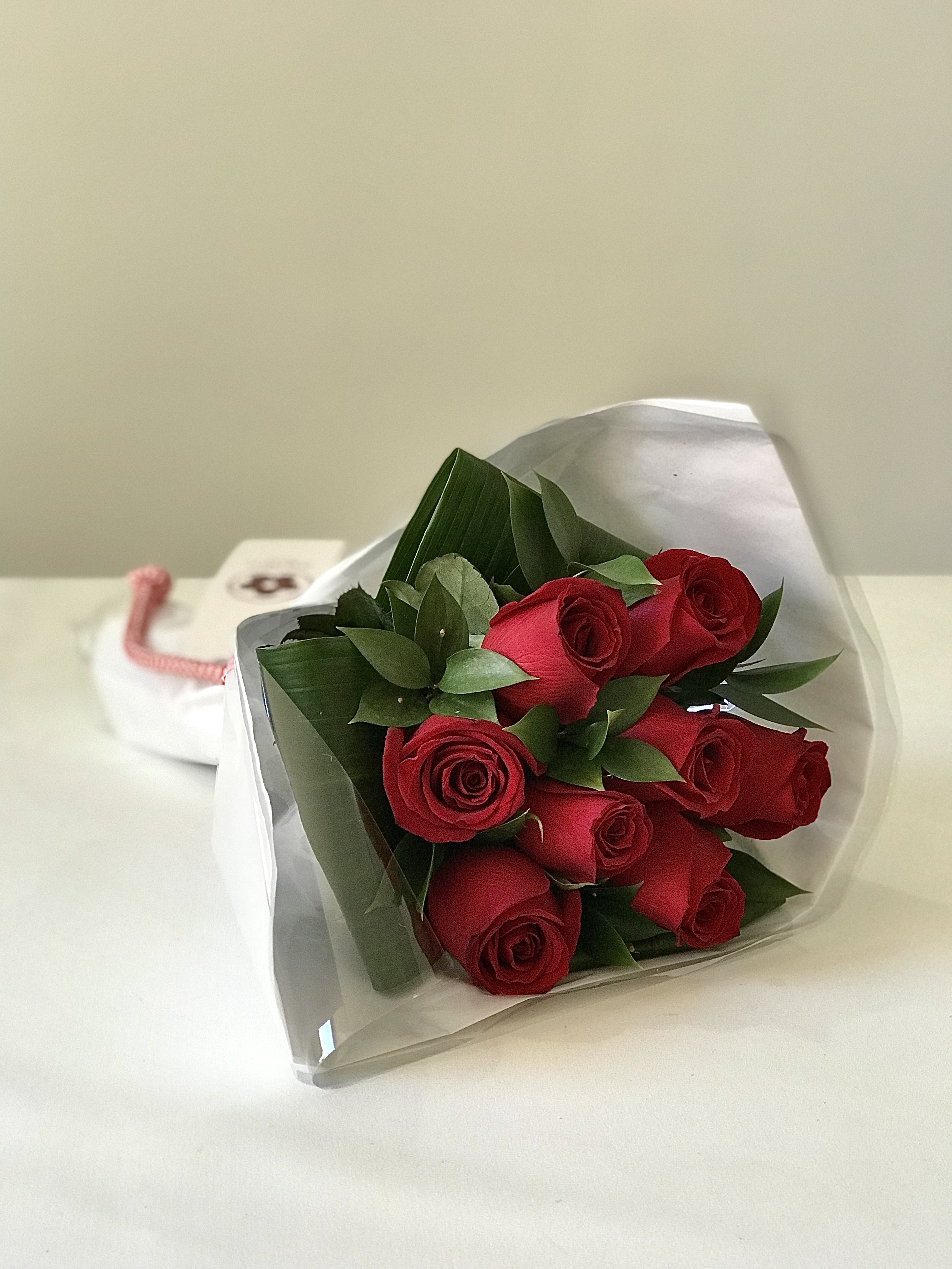 7019 Buquê de rosas vermelhas naturais 